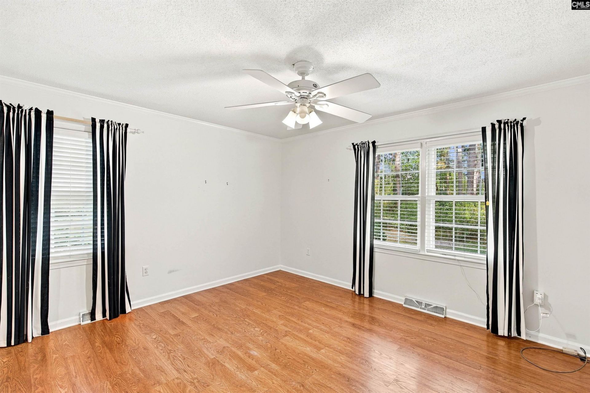 583 Stokes Road  Photo 35