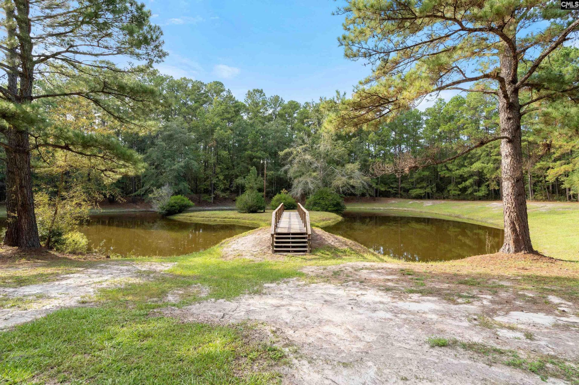583 Stokes Road  Photo 48