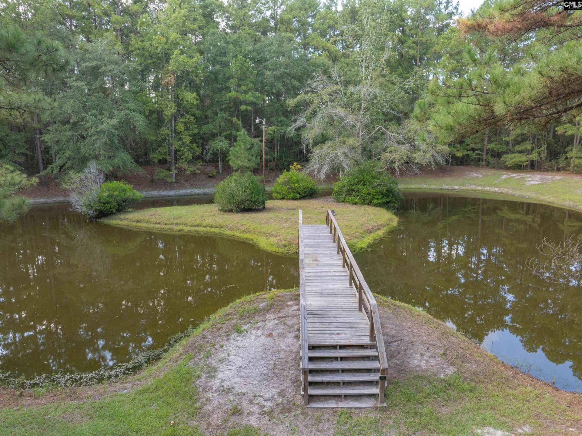 583 Stokes Road  Photo 49