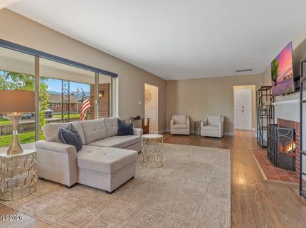 201 Sunnyside Drive, Reno, NV 89503 Photo
