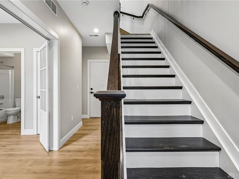 3906 Edwards Road, Unit C, Cincinnati, OH 45209 Photo 12