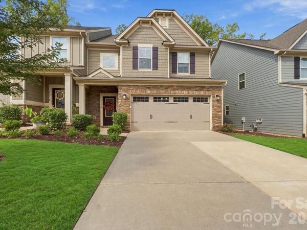 135 Lanyard Drive, Mooresville, NC 28117