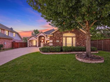 3700 Monica Lane, Fort Worth, TX 76244