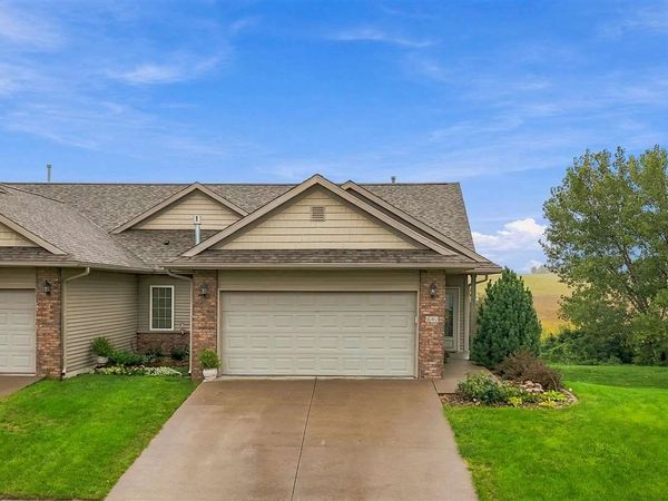 947 5th St., Kalona, IA 52247