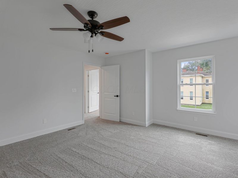 162 W Locust Street , Newark, OH 43055 Photo 10