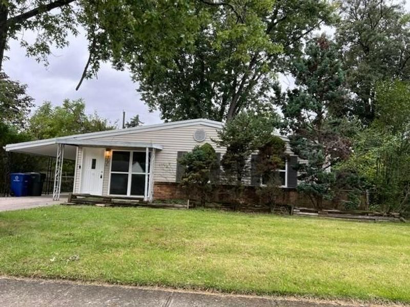 1565 Duffield Drive , Columbus, OH 43227 Photo 1