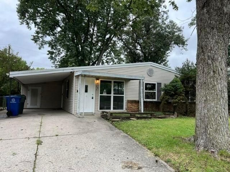1565 Duffield Drive , Columbus, OH 43227 Photo 2