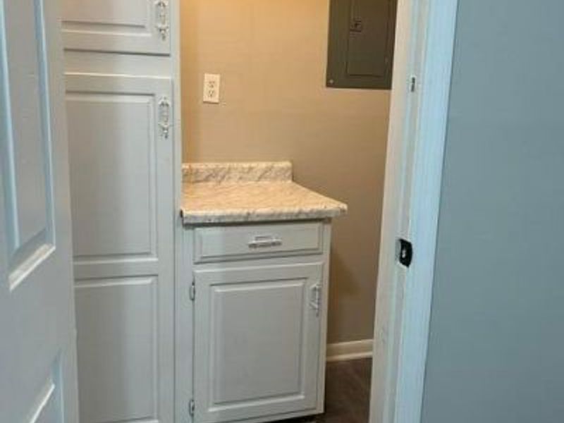 1565 Duffield Drive , Columbus, OH 43227 Photo 7