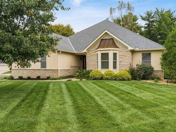 405 Connors Grove , Columbus, OH 43213