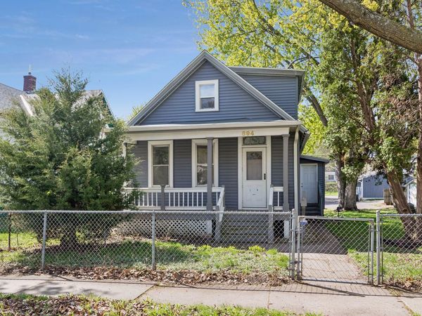 894 Euclid Street , Saint Paul, MN 55106