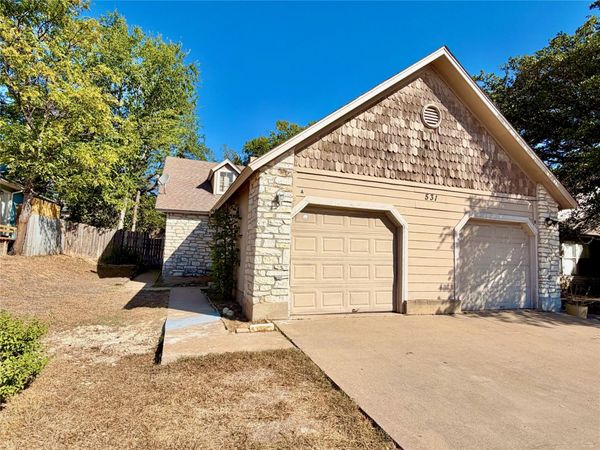 531 Cutty TRL, Unit A, Lakeway, TX 78734