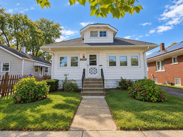 1423 N Raynor Avenue , Joliet, IL 60435