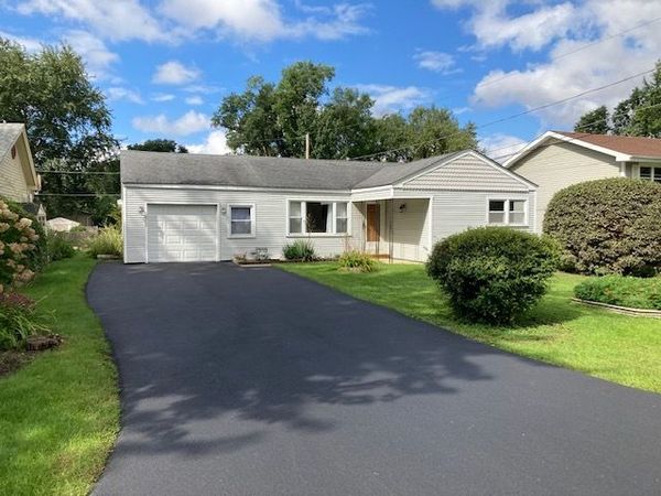 36608 N Lawrence Drive , Lake Villa, IL 60046