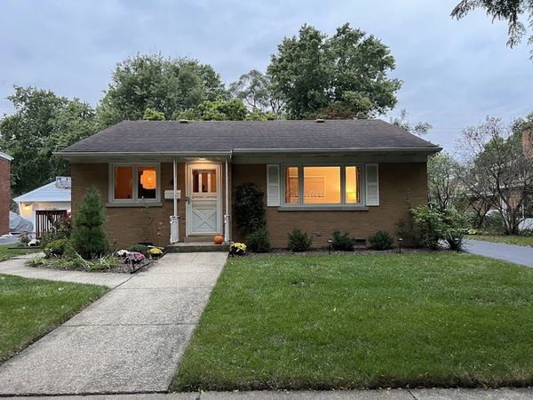 834 Beach Avenue , La Grange Park, IL 60526