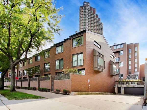 3700 N LAKE SHORE Drive , Unit 104, Chicago, IL 60613
