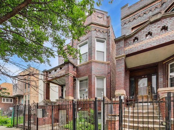 1431 N Springfield Avenue , Chicago, IL 60651