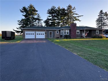 5829 State Route 104 , Oswego, NY 13126