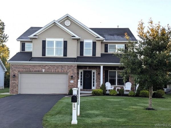 9410 Kristina Circle , Clarence Center, NY 14032