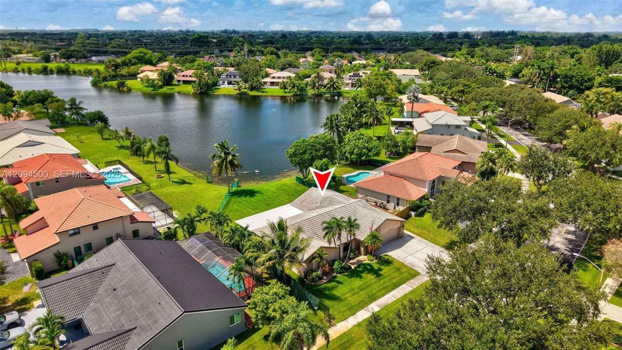 15600 Huntridge Rd , Davie, FL 33331 Photo