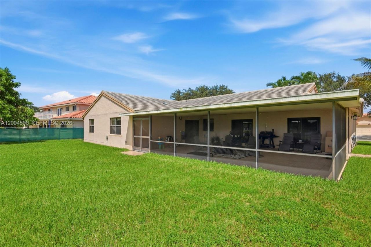 15600 Huntridge Rd , Davie, FL 33331 Photo