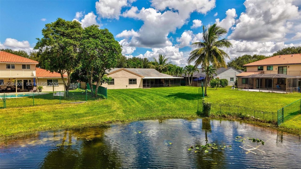 15600 Huntridge Rd , Davie, FL 33331 Photo