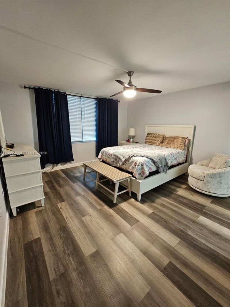 1000 Colony Point Cir, Unit 522, Pembroke Pines, FL 33026 Photo