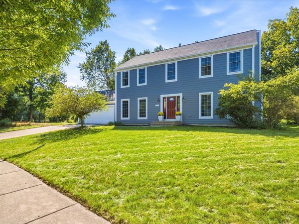 3572 Whispering Oaks Drive, Ann Arbor, MI 48108