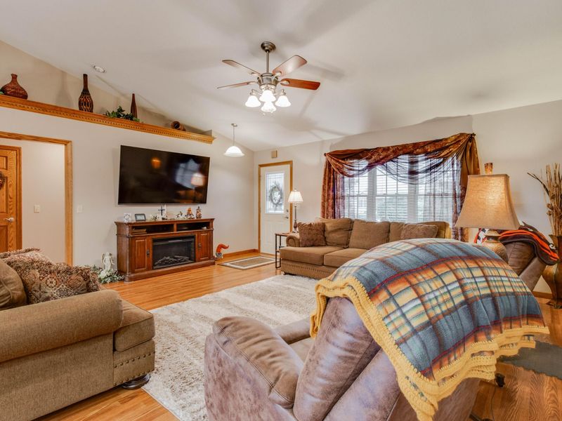 34 Kyle Drive, Wapakoneta, OH 45895 Photo 10
