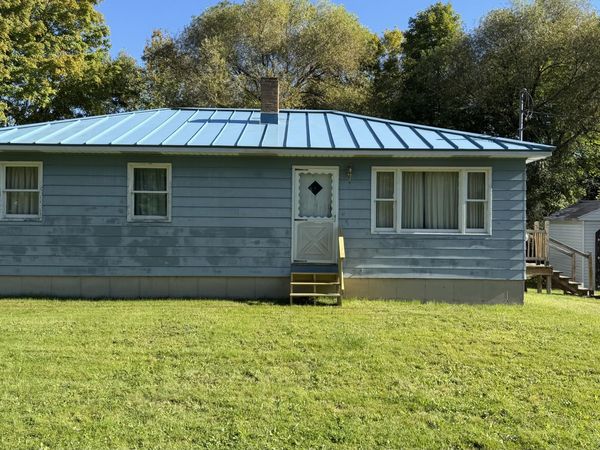 61 Town Farm Road , Sidney, ME 04330
