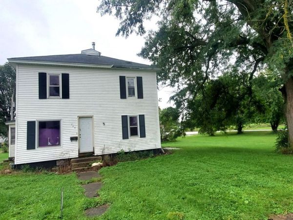 709 Franklin Street, Ackley, IA 50601