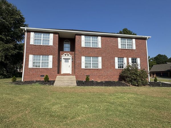 1805 Pointe Ct , Lebanon, TN 37087