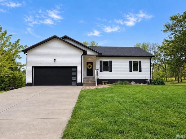 2420 S Leatherwood Road, Bedford, IN 47421