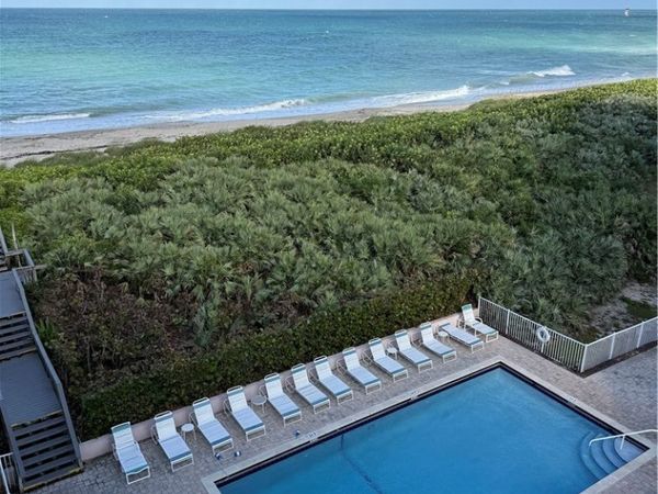 429 NE Tradewind Lane , Unit 403, Stuart, FL 34996