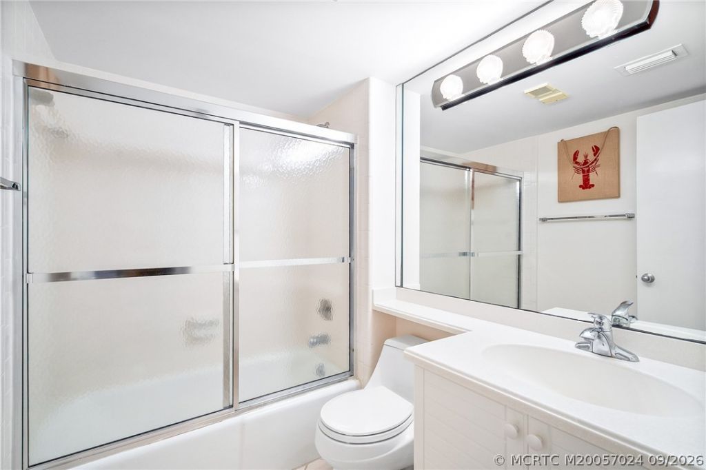 429 NE Tradewind Lane , Unit 403, Stuart, FL 34996 Photo