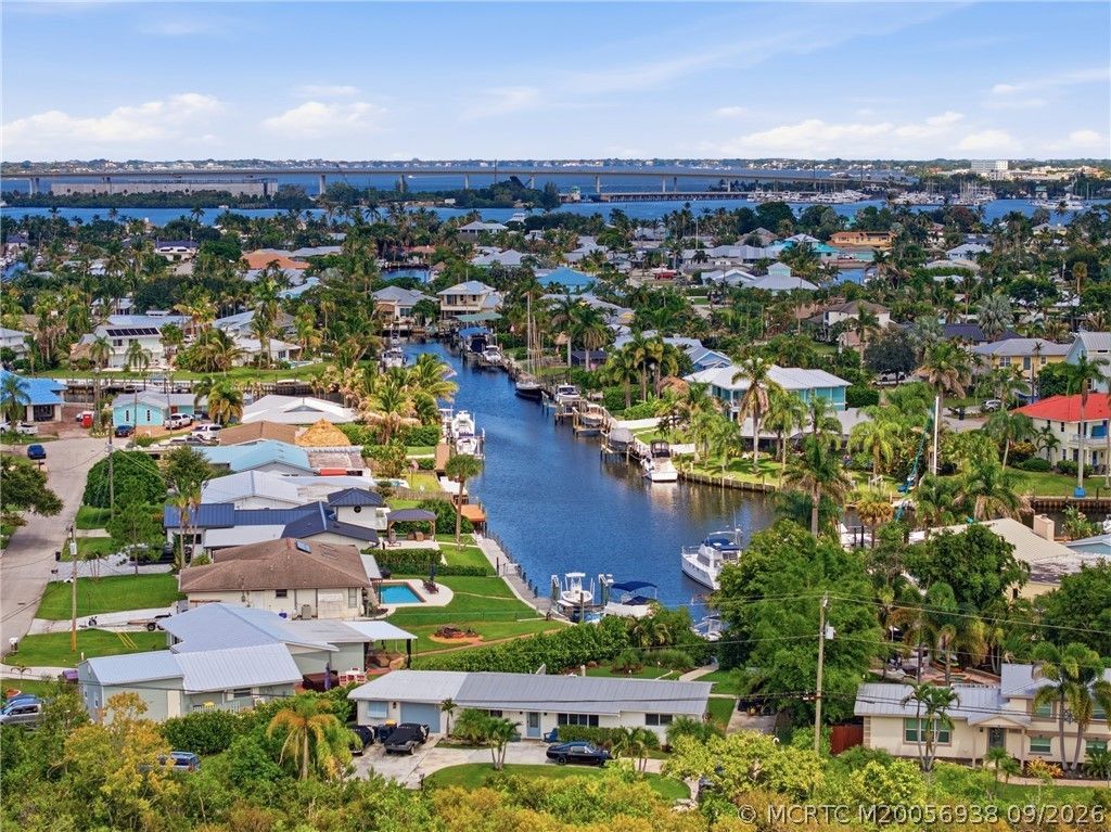 387 SW Riverway Boulevard , Palm City, FL 34990 Photo