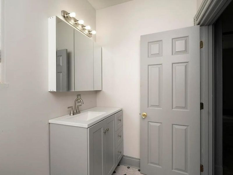 209 Byrd Street, Covington, KY 41011 Photo 4