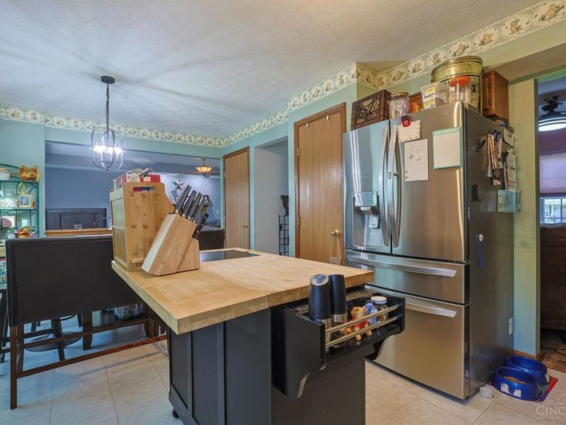 2041 Apple Knoll Lane, Monroe, OH 45044 Photo 11