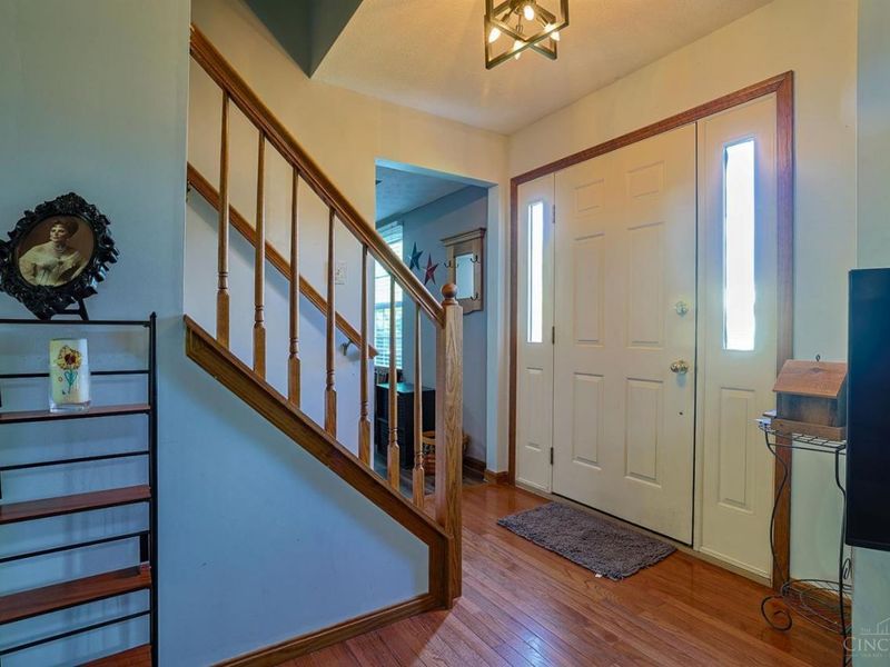 2041 Apple Knoll Lane, Monroe, OH 45044 Photo 4