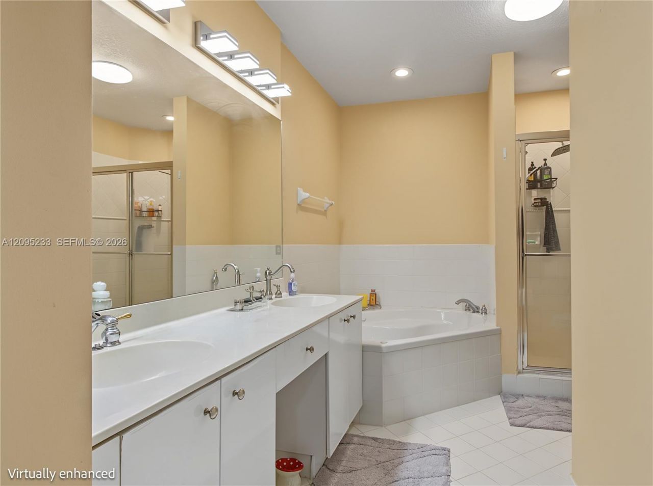 5657 NW 113th Ave , Doral, FL 33178 Photo