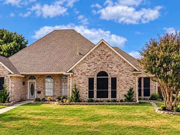 2389 Briarhill Boulevard, Highland Village, TX 75077