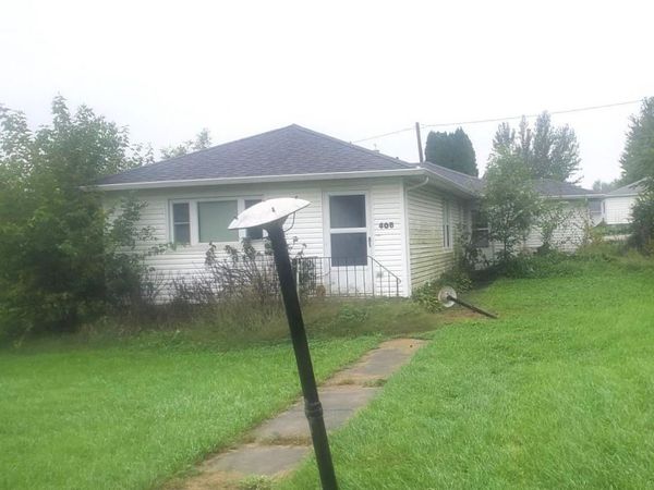 405 Dewey Street, Radcliffe, IA 50230