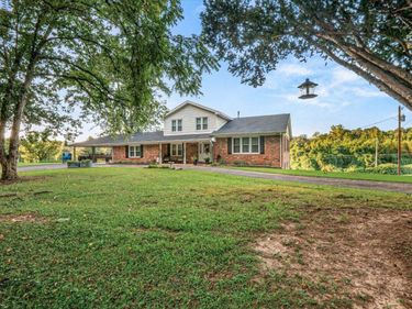 288 N 6th Street, Williamsburg, KY 40769