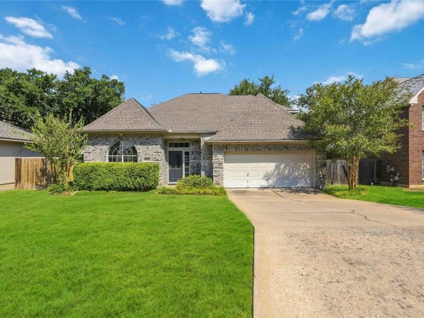 6506 Needham LN, Austin, TX 78739