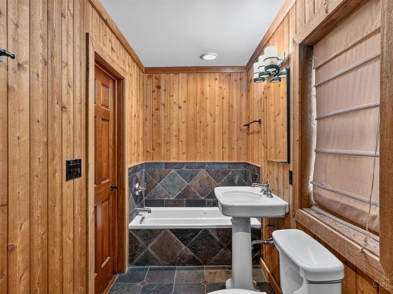 3908 S Jefferson Avenue, Norwood, OH 45212 Photo 39