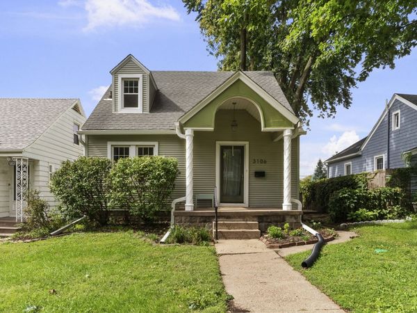 3106 Davenport Avenue, Davenport, IA 52803