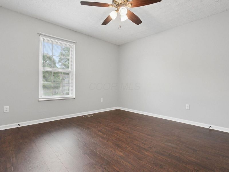 596 Ridenour Road , Columbus, OH 43230 Photo 27