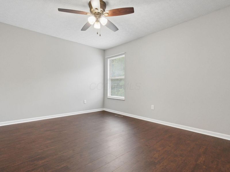 596 Ridenour Road , Columbus, OH 43230 Photo 30