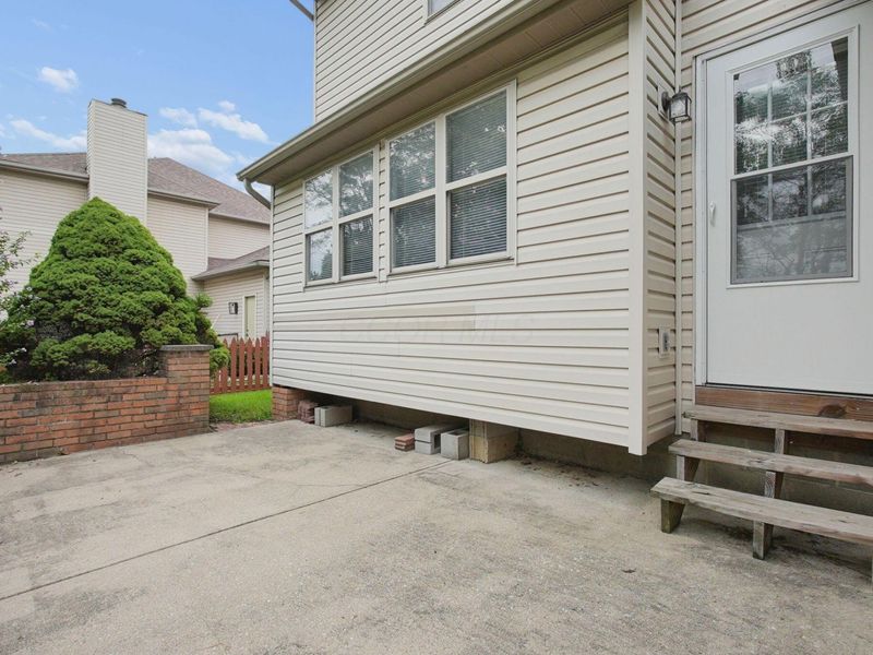 596 Ridenour Road , Columbus, OH 43230 Photo 43