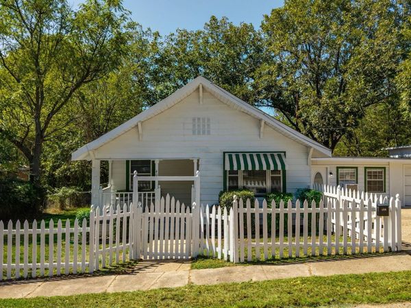 409 South Third Street , Benton, AR 72015
