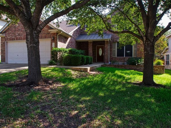 2412 Silver Spur LN, Leander, TX 78641